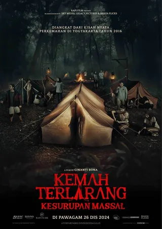 Kemah Terlarang Kesurupan Massal poster